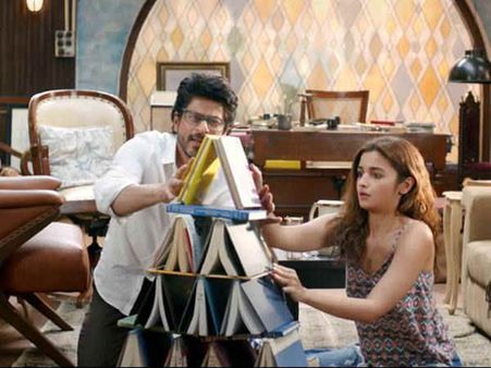 Ooo: उधर सलमान के हाथ नहीं आ रही हीरोइन और इधर शाहरूख जिसको चुन ले वो सेट!