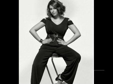 ये हैं एक बेटे की मां...लेकिन आज भी हैं बेहद हॉट