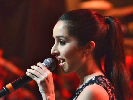 प्रोफेशनल सिंगिंग के लिए पूरी तरह तैयार हैं श्रद्धा : अंकित तिवारी