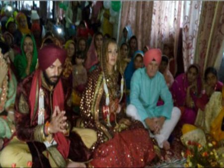 #WeddingPIcs: युवराज सिंह की शादी की तस्वीरें इतनी शानदार हैं कि मज़ा आ जाएगा