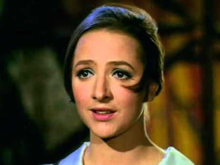 मेरा नाम जोकर की रूसी एक्ट्रेस पहुंची मुंबई..शेयर किए किस्से