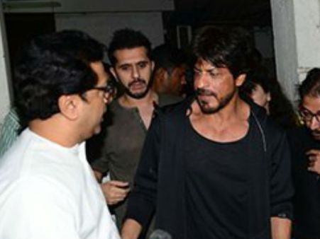 OUCH: शाहरूख को रईस के लिए क्या क्या करना पड़ रहा है!