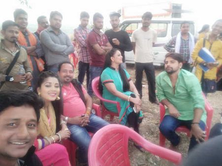 भोजपुरी फिल्म राधे रंगीला की सिलवासा में शुरू हुई शूटिंग।
