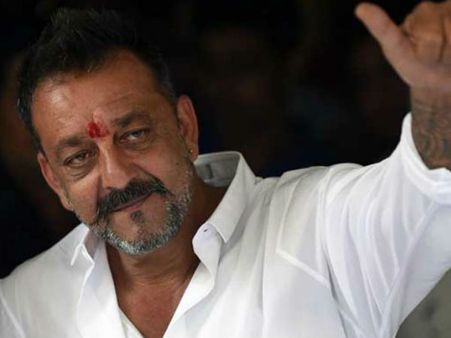 #Shock: अभी भी हैं संजय दत्त के अंडरवर्ल्ड से रिश्ते?