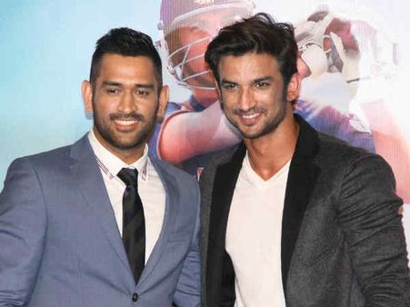 धोनी का कप्तानी छोड़ने पर सुशांत सिंह राजपूत दुखी..कहा 'आप जैसा कोई नहीं'