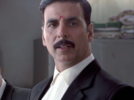OUCH.. शाहरूख खान के बाद अक्षय कुमार भी 'बैन'.. यहां जानें क्यों!