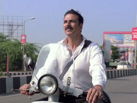 OUCH.. अक्षय कुमार ने कहा कुछ ऐसा.. उनके फैंस भी कहेंगे- गलत है!