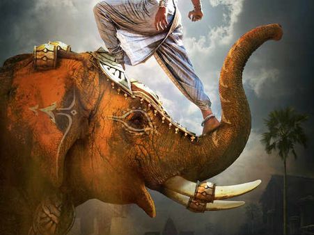 #Poster से ही ब्लॉकबस्टर है फिल्म....2017 की बॉक्स ऑफिस नंबर 1 पर तय!