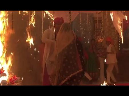 सीरियल बेहद के सेट पर लगी आग..कुशाल ने जान पर खेलकर बचाया जेनिफर को..देखें वीडियो