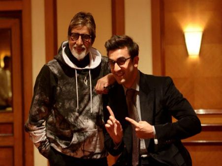 2017 का दूसरा बड़ा क्लैश...एक बॉक्स ऑफिस पर टिकेगा और एक बिकेगा!
