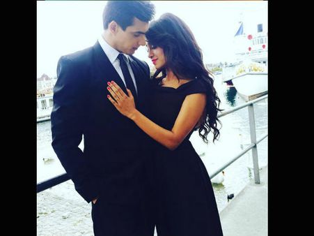 धमाका..टीवी के इस एक्टर ने कुबूली को-स्टार को डेट करने की बात