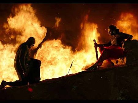 #Catch: बाहुबली 2 ट्रेलर की सबसे बड़ी Mistake कोई पकड़ ही नहीं पाया!