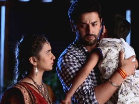 SHOCKING..जल्द ऑफएयर हो जाएगा आपका फेवरिट टीवी शो!