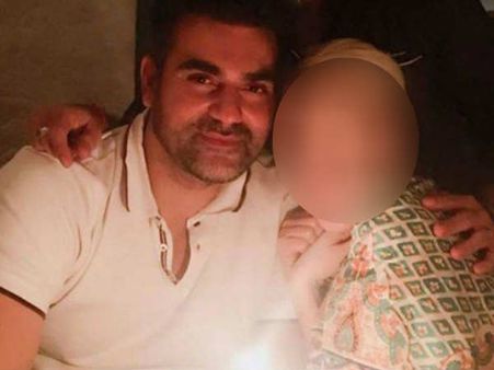 SHOCKING..अरबाज़ खान नहीं हैं सिंगल..इन्हें कर रहे हैं डेट!