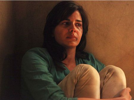 First LOOK: एक के बाद एक धमाका कर रही है यह फिल्म.. पहली झलक ही सुपर!