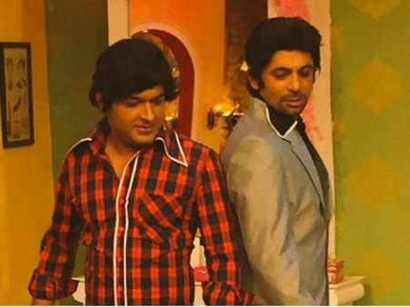 #JustIn: बॉलीवुड स्टार्स ने भी किया कपिल शर्मा को BOYCOTT, रूक गई शूटिंग