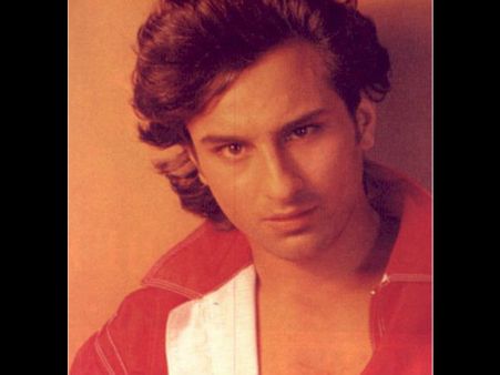 ''सलमान, आमिर सुपरस्टार हैं.. शाहरूख से मेरी कंपिटिशन नहीं....''