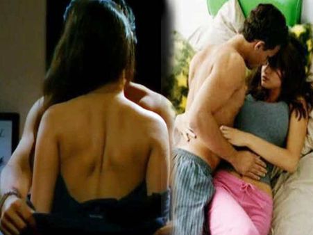 बोल्ड हैं ये एक्ट्रेस..बाप-बेटे दोनों के साथ किए इंटीमेट सीन..देखें तस्वीरें