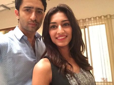 Shock..1 नहीं 2 नहीं 12 Super स्टार..6 Super हिट पर लग गया ताला...