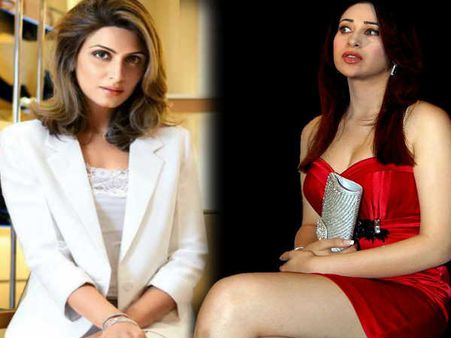 SHOCKING : 'कपूर सिस्टर्स' में हो गई लड़ाई..अब बात तक नहीं करतीं
