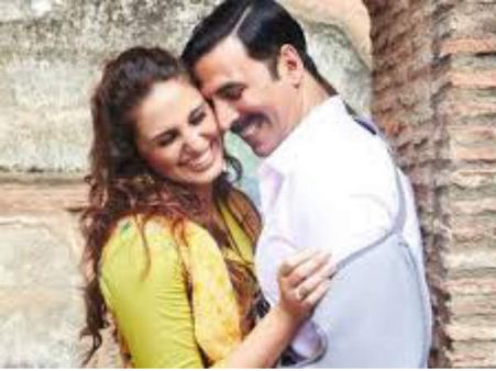 ''हां.. अक्षय कुमार के साथ काम किया.. तो मुझे बहुत फायदा मिला है..''