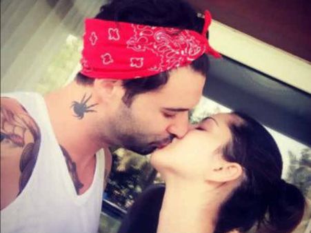 OMG..सनी लियोन ने शेयर की प्राइवेट तस्वीरें..हो रही हैं #VIRAL