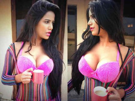 ADULT एप के लिए NUDE हो गईं ये भारतीय मॉडल..डाली अश्लील तस्वीरें..अकेले में देखें