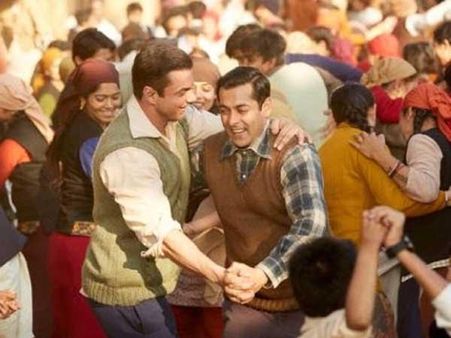BOX OFFICE: सलमान खान की 'ट्यूबलाइट'.. धमाकेदार ओपनिंग.. जानें रिपोर्ट!