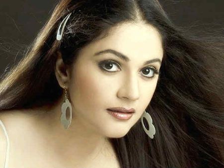 खान के साथ ब्लॉकबस्टर..अजय देवगन के साथ मचाया धमाल..फिर भी करियर FLOP