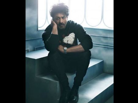 OUCH..आर्यन और सुहाना उड़ाते हैं शाहरुख खान का मजाक..लेकिन क्यों!