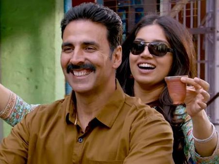 शाहरुख की डूबी लुटिया..अब BLOCKBUSTER हाथ मारेंगे अक्षय..ज़ोरदार धमाके के साथ !