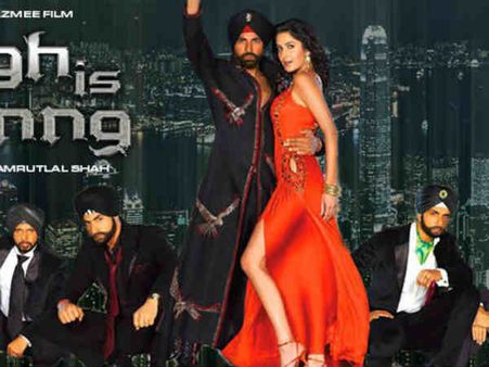 शाहरुख की दो ब्लॉकबस्टर..यहां एक सुपरहिट..और 'किंग' बन गए अक्षय कुमार !