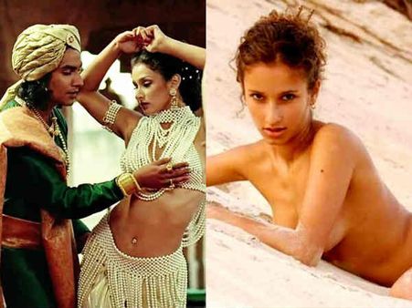 कामसूत्र की एक्ट्रेस.. गेम ऑफ थ्रोन्स में उतारे कपड़े..सामने आईं बेहद HOT तस्वीरें