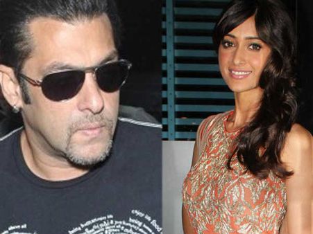 OUCH..सलमान को एक्ट्रेस ने किया NO..अब अजय देवगन के साथ FLOP हो गईं !