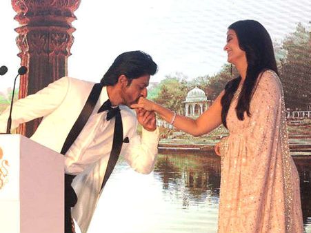 ऐश्वर्या ने KHAN सुपरस्टार को माफ किया है....कुछ भूली नहीं हैं....फिल्म रिजेक्ट!
