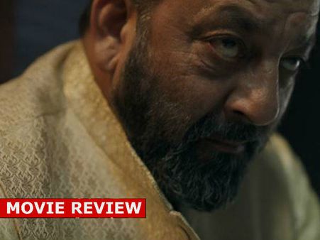 REVIEW - संजय दत्त की दमदार परफॉर्मेंस लेकिन कहानी में चूक गई भूमि