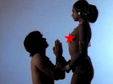 18+.. 70 सालों से बोल्ड.. ऐसी एक्ट्रेस जो दो-दो बार हो गईं न्यूड.. अकेले में ही देखें PICS