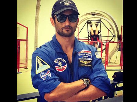 OUCH.. 2018 की सुपर बिग बजट.. सुपरस्टार फिल्म.. हो गई डिब्बाबंद!