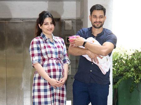 #FirstPics: बॉलीवुड के सबसे नए स्टार का स्वागत नहीं करोगे?