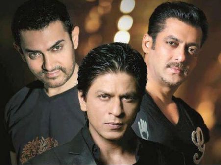 2017 के 8 सुपरस्टार्स.. ताबड़तोड़ 100 करोड़.. फिर भी KHAN से 200 कदम पीछे