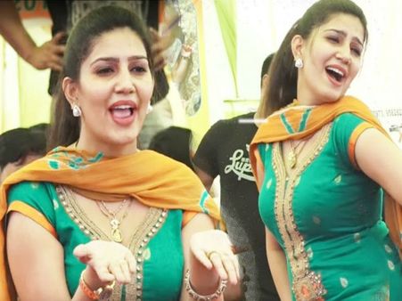 BIGG BOSS : सपना चौधरी का ये सेक्सी VIDEO..लड़कियों को देखना मना..VIRAL
