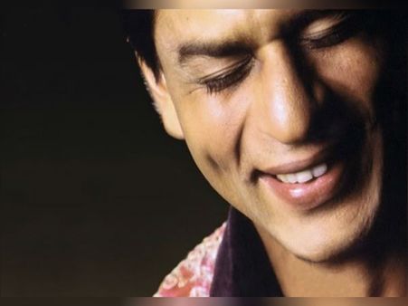#ShahrukhDay..शाहरुख हैं सबसे खास..बॉलीवुड स्टार्स ने कुछ यूं किया विश