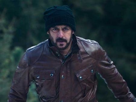'टाईगर जिंदा है' से CLASH होगी ये फिल्म.. सलमान खान से जबरदस्त भिड़ंत!
