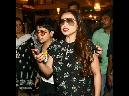 CUTE LOOK…हिचकी के ट्रेलर लॉंच पर रानी का ये लुक आपको दीवाना बना देगा..