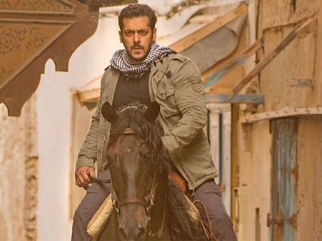 BOX OFFICE: 'टाईगर जिंदा है' ने बनाया सुपर धमाकेदार रिकॉर्ड.. तोड़ना मुश्किल!