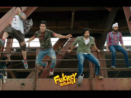 BOX OFFICE: 'गोलमाल अगेन' के बाद.. एक और धमाकेदार 'कॉमेडी' ओपनिंग!