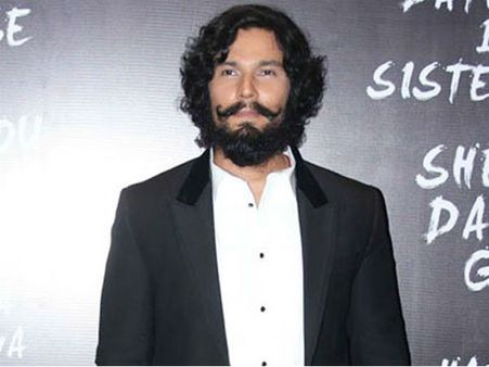 अजय देवगन को टक्कर.. अब सलमान खान को किया OUT.. हो गए फाइनल!