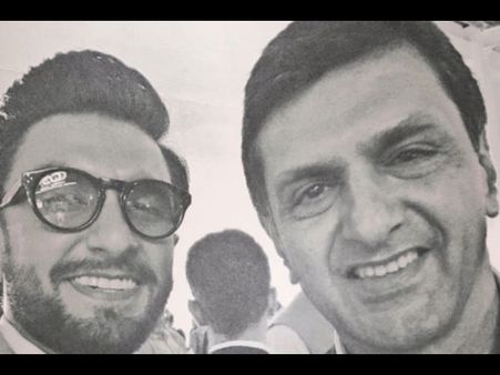 रणवीर सिंह ने शेयर की बेहद खास तस्वीर..आप भी देखिए