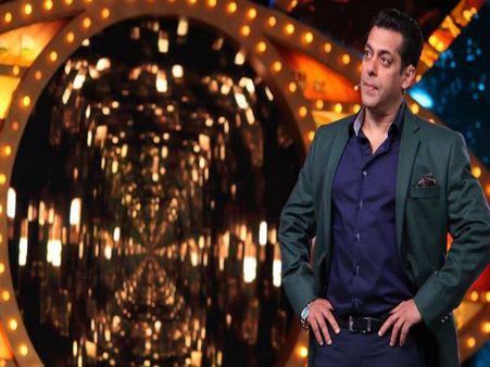BIGG BOSS कंटेस्टेंट देंगे सलमान को एक 'खास' गिफ्ट..धमाकेदार..VIDEO