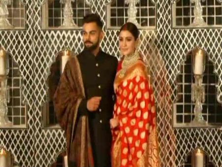 मिस्टर और मिसेज़ कोहली का शानदार रिसेप्शन देखिए #FirstPic
